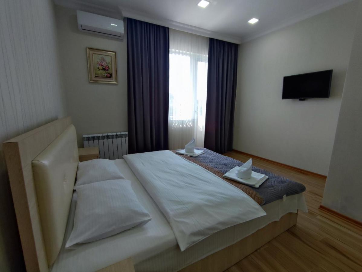 Hotel Botanica Чакви Екстериор снимка