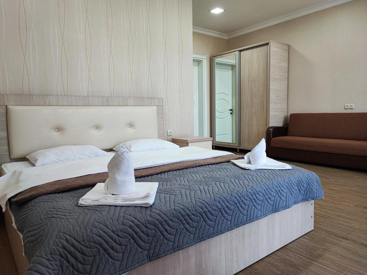 Hotel Botanica Чакви Екстериор снимка