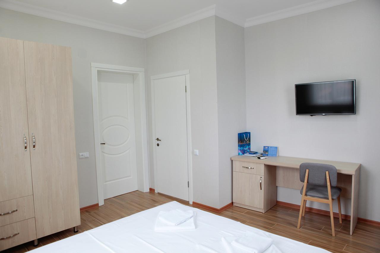 Hotel Botanica Чакви Екстериор снимка